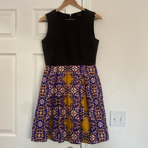 Just Taylor NWOT black and floral dress. - Picture 1 of 12